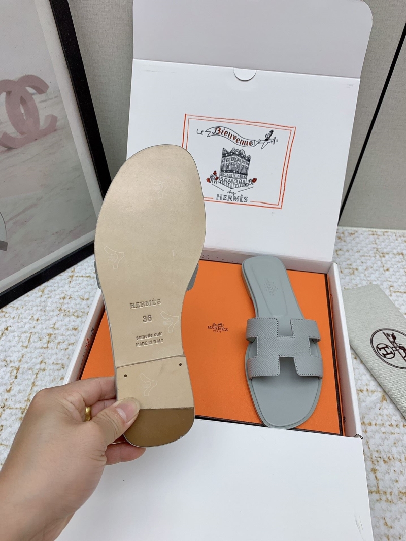 H**me5 slippers